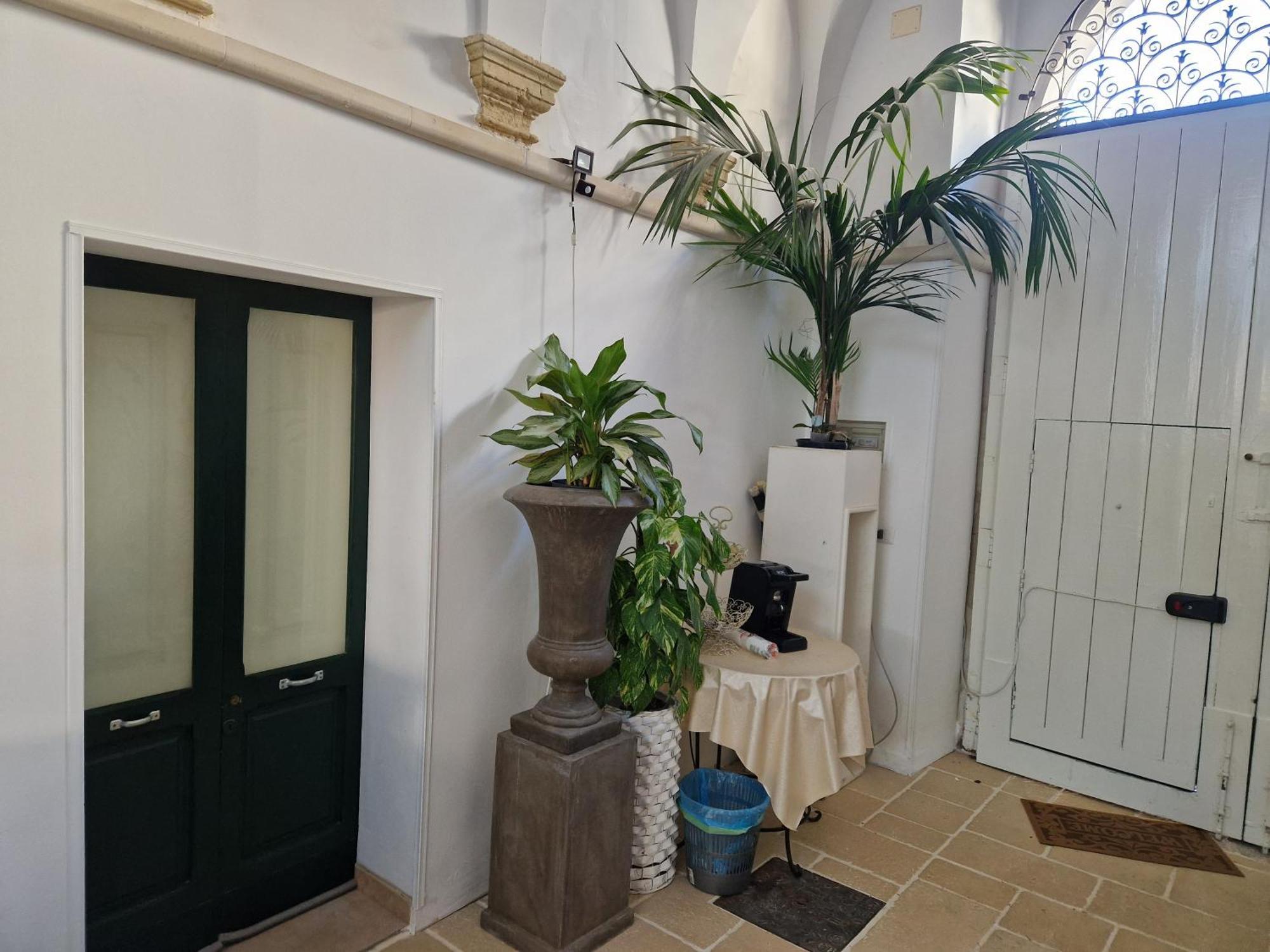Bed and Breakfast Palazzo Costantini San Donato di Lecce Exterior foto